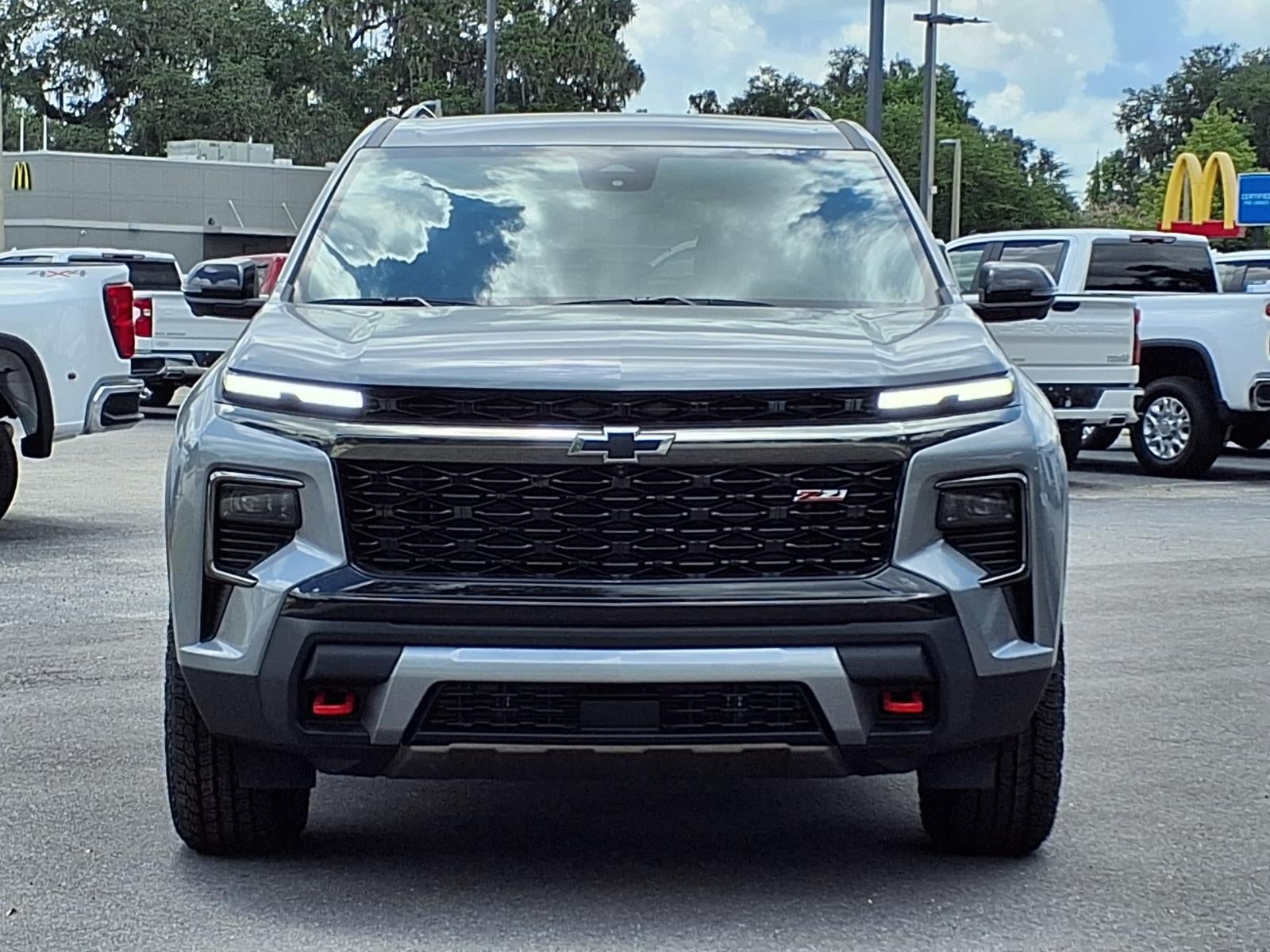 2026 Chevrolet Traverse — side profile view